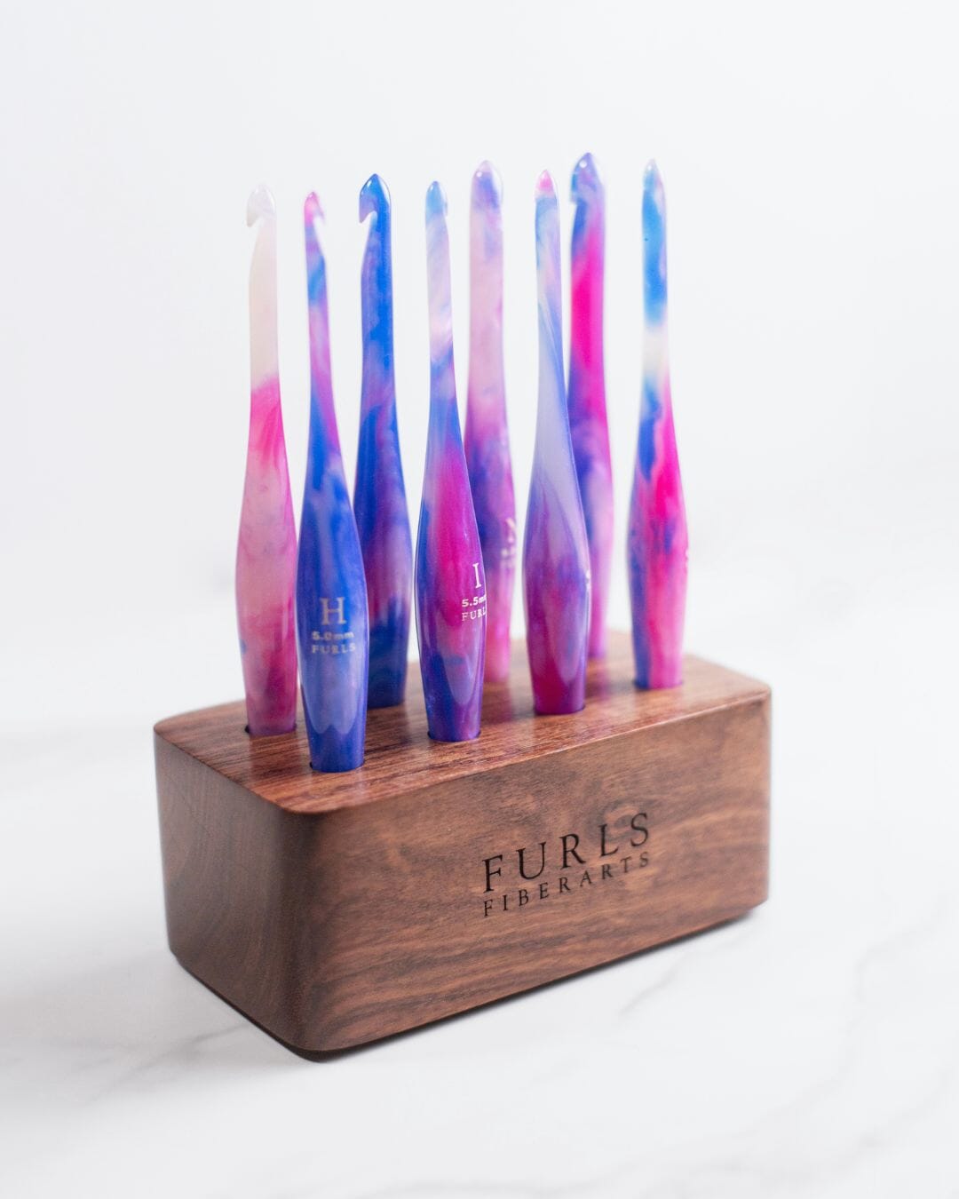 Cotton Candy Swirl Streamline® Resin Crochet Hooks – FurlsCrochet