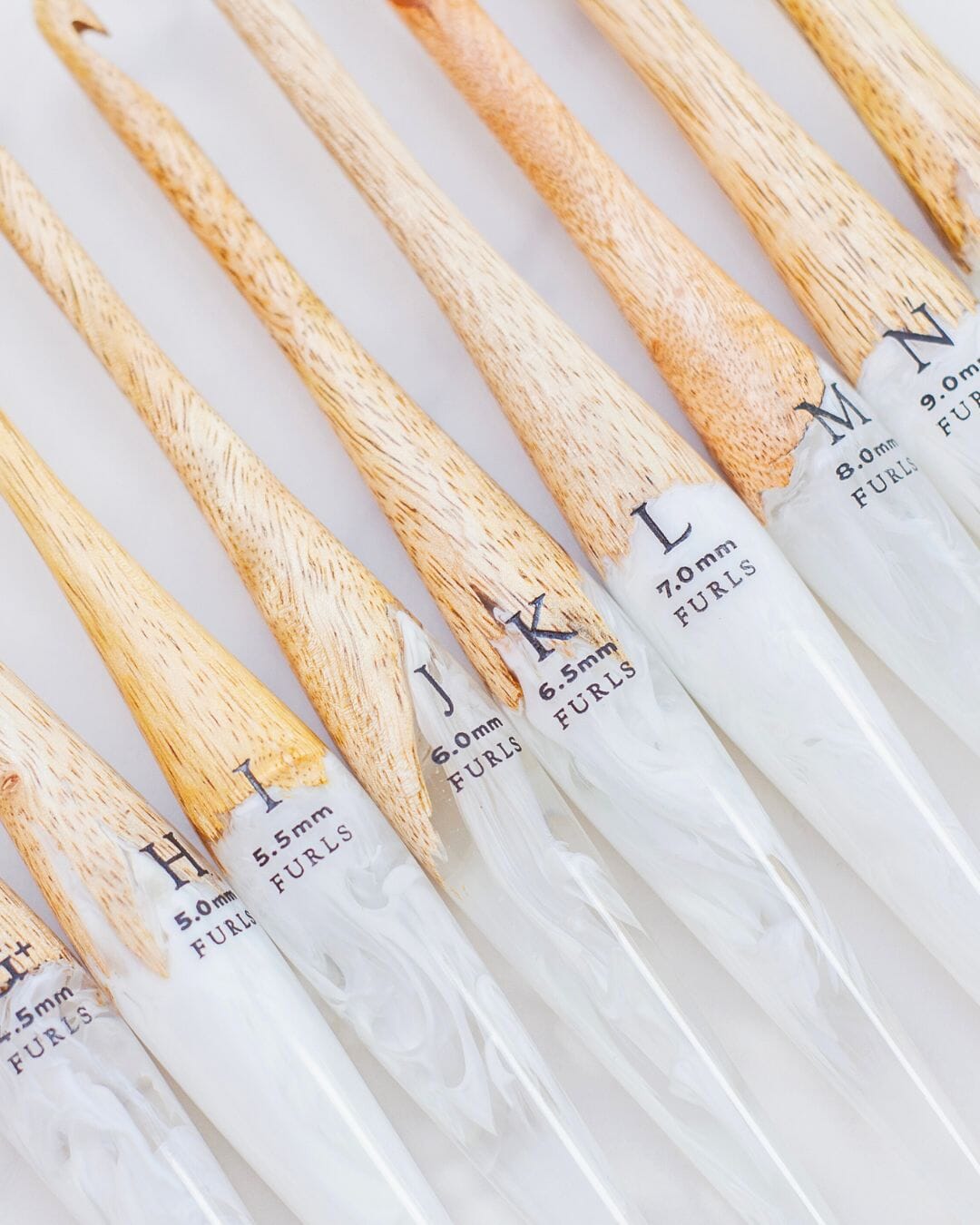 Streamline® Fusion Crochet Hook in Mango + White – FurlsCrochet