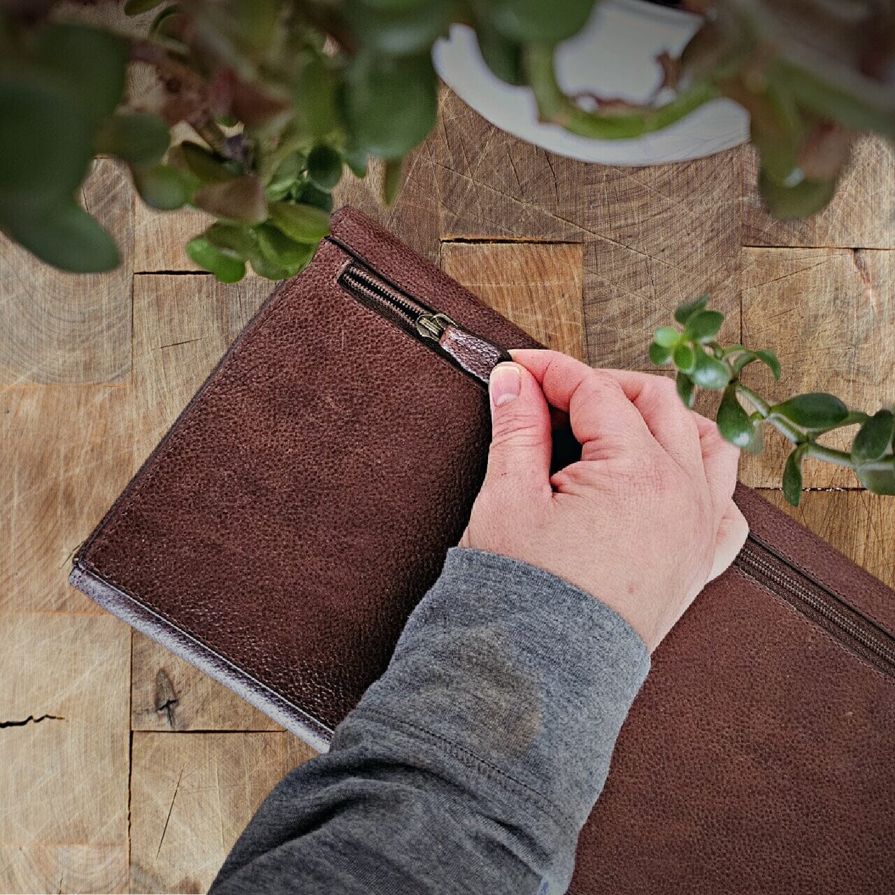 Limited Edition Adeline Leather Tunisian Case Leather Accessories Furls