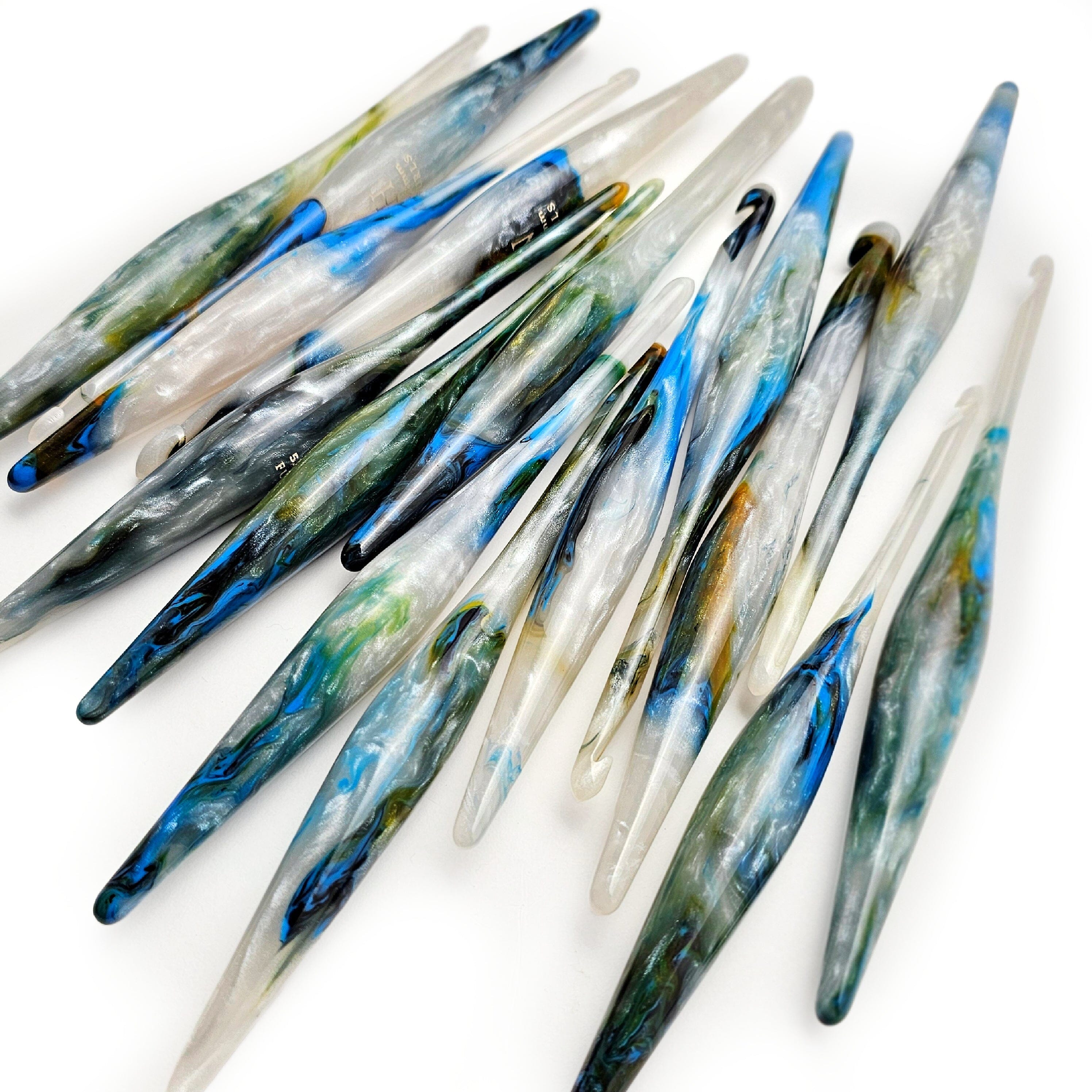 Furls on sale resin crochet hooks