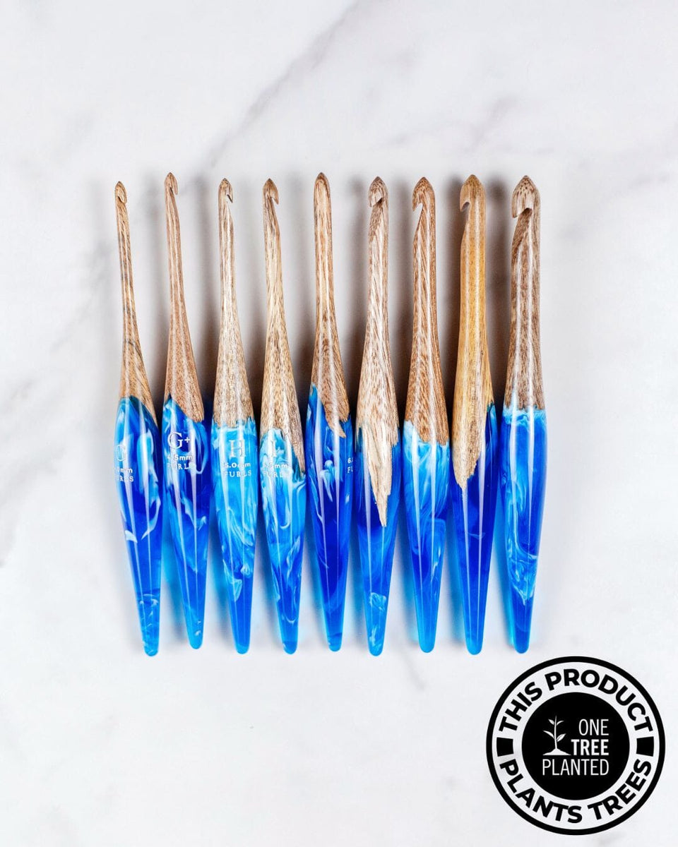 Streamline® Fusion Crochet Hook in Mango + Blue – FurlsCrochet