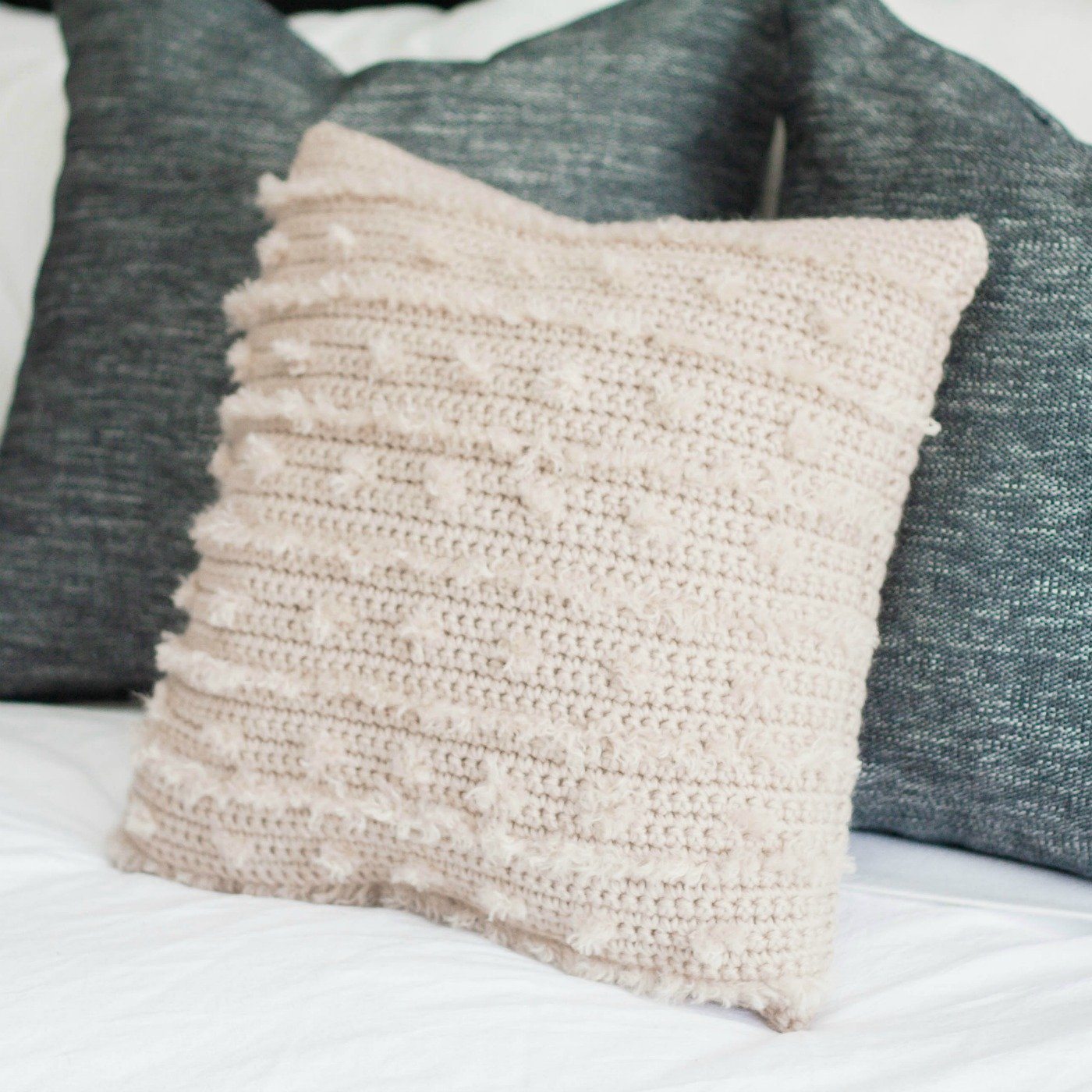Free Crochet Pillow Pattern- Daley Pillow