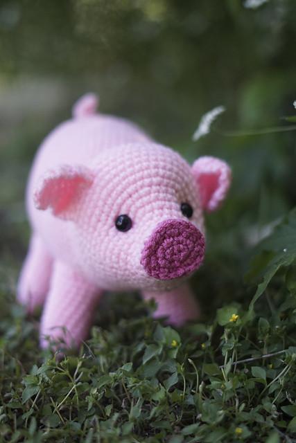 May Amigurumi CAL Mini Pigs Week Two
