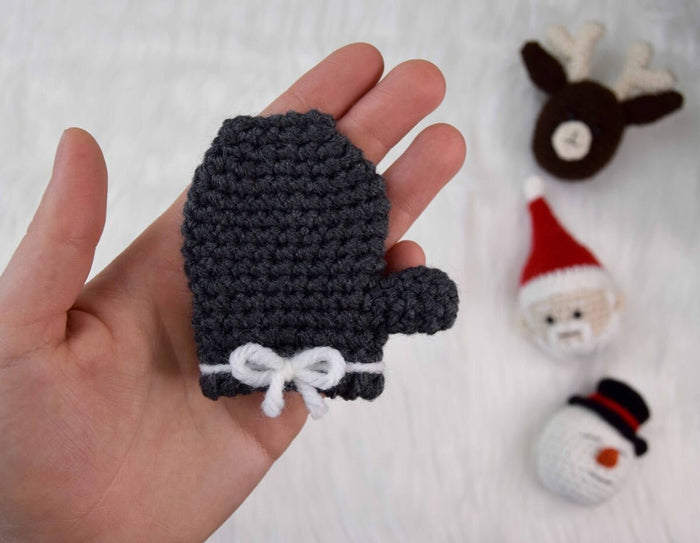 Free Crochet Ornaments Mitten