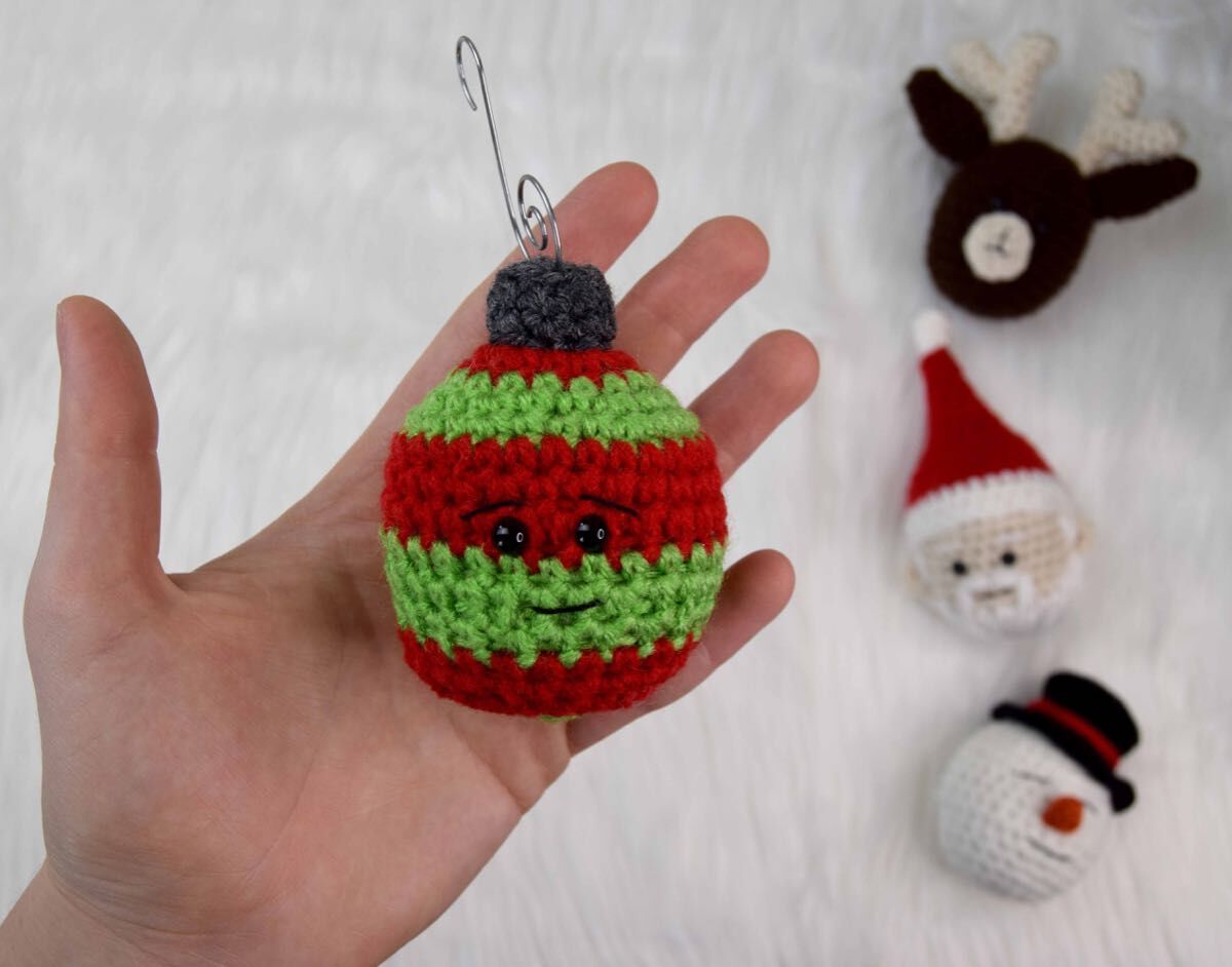 Free Crochet Ornaments- Ball Ornament