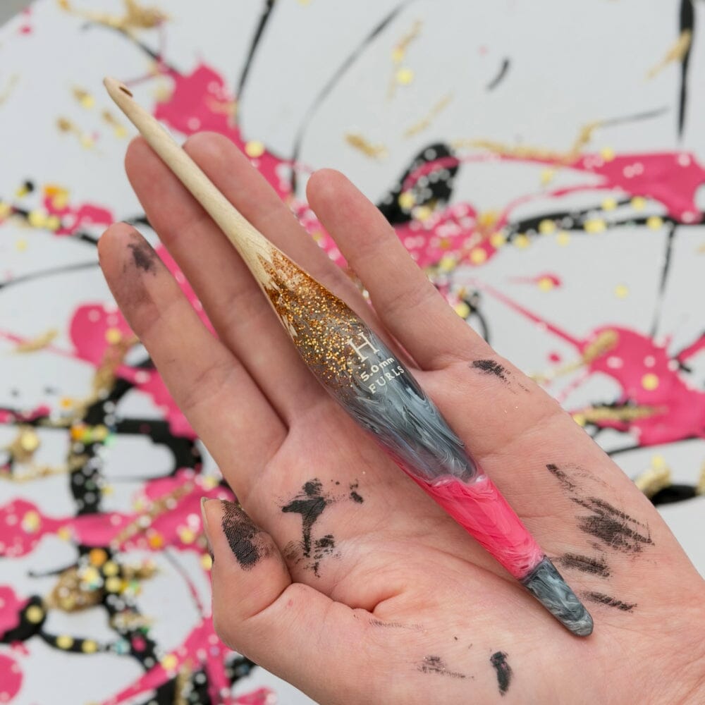 Rebel Streamline® Fusion Crochet Hook – FurlsCrochet