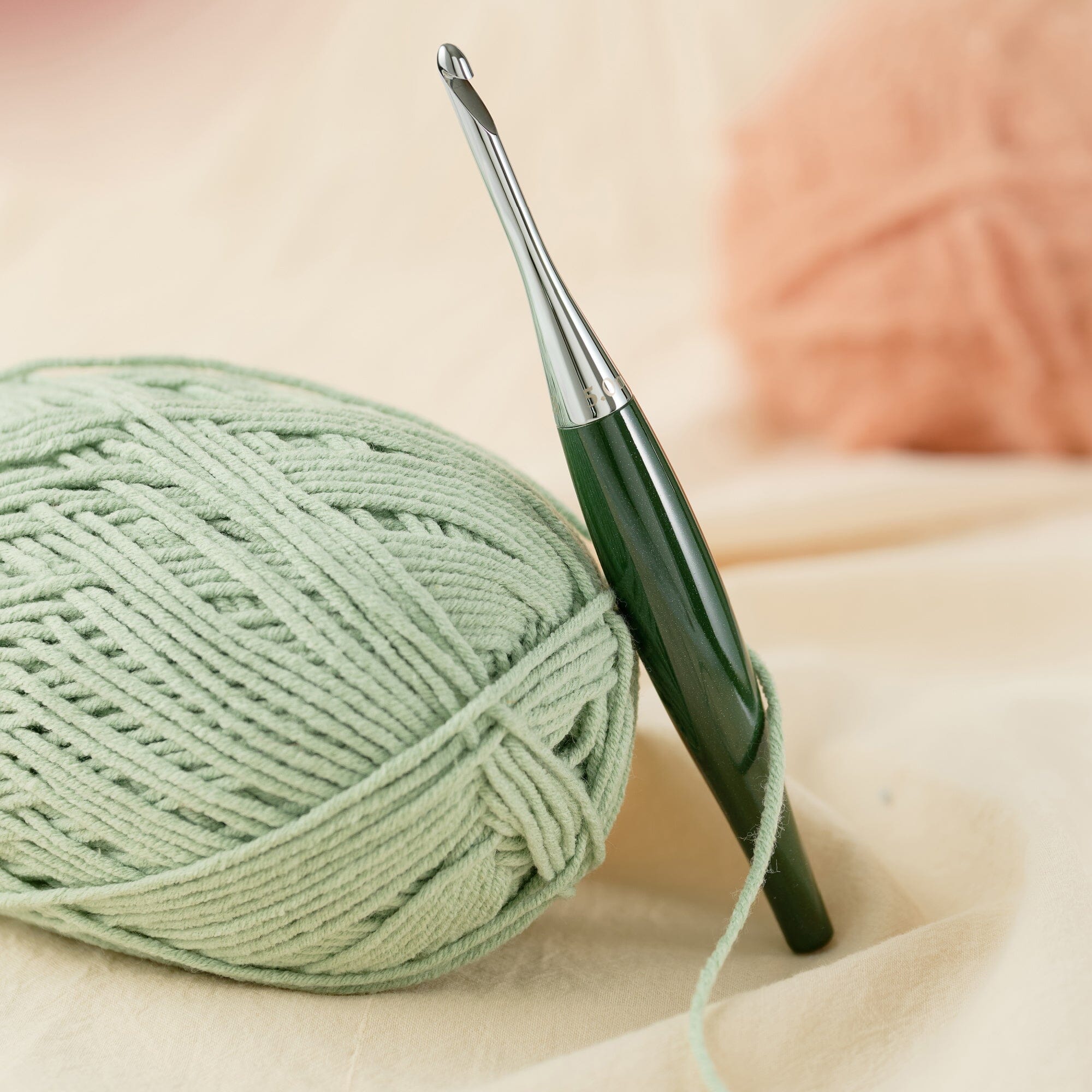 Odyssey® II Crochet Hook in Hunter – FurlsCrochet