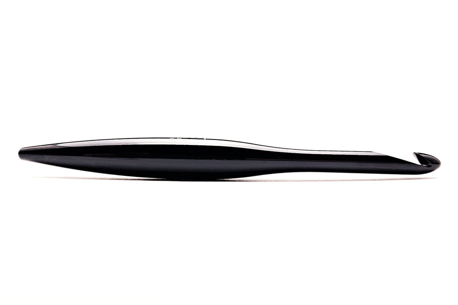 Onyx Streamline Metal Crochet Hooks – FurlsCrochet