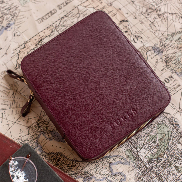 The Safekeep – 10 Hook Leather Travel Case – FurlsCrochet